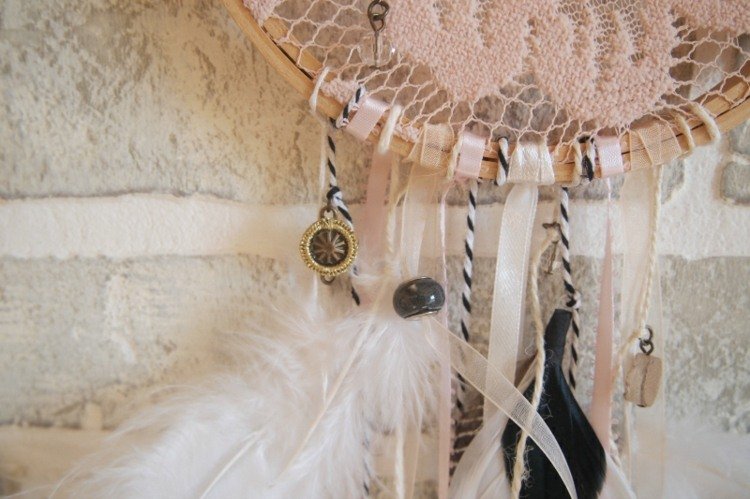 diy dream catcher pärlor fjäderring tips instruktioner