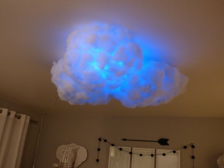 DIY-moln-lampa-tak-ljus-blå-accent-färg-tips-gör det själv