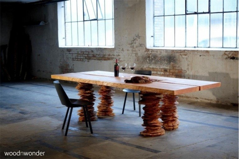 danska-massivt-trä-möbler-lång-bord-matbord-konferens-bord-fötter-spricka-centrerad