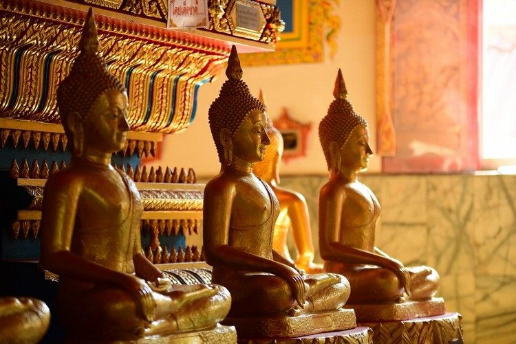 Sevärdheter i Asien Buddha statyer