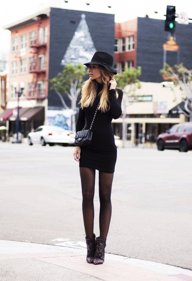 outfit-idéer-höst-smal-svart-klänning-tätt-passande-hatt-med-bred-kantad-rand