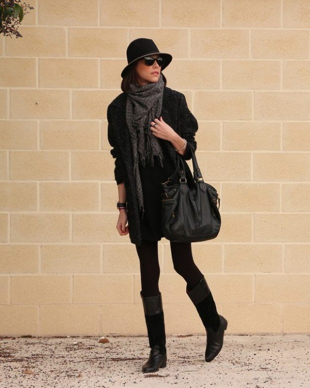 modern-höst-outfit-allt-i-svarta-stövlar-läder-dam-hatt-halsduk