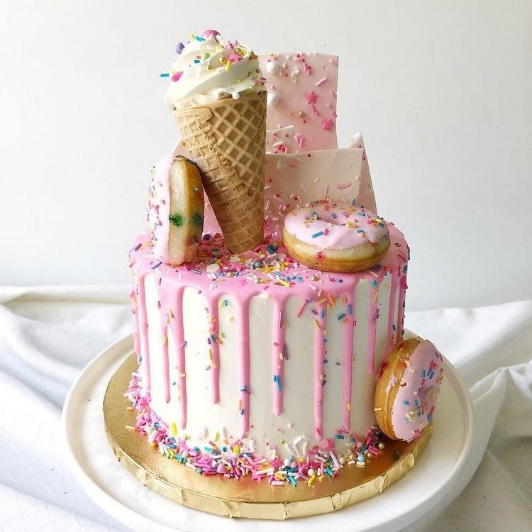 Drip Cake vad är tårtans dekorationsidéer
