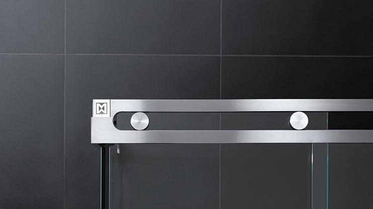 dusch-partition-glas-skjutdörrar-dusch-skåp-detalj-vy-rostfritt stål-skjut-system-minimalistisk-design