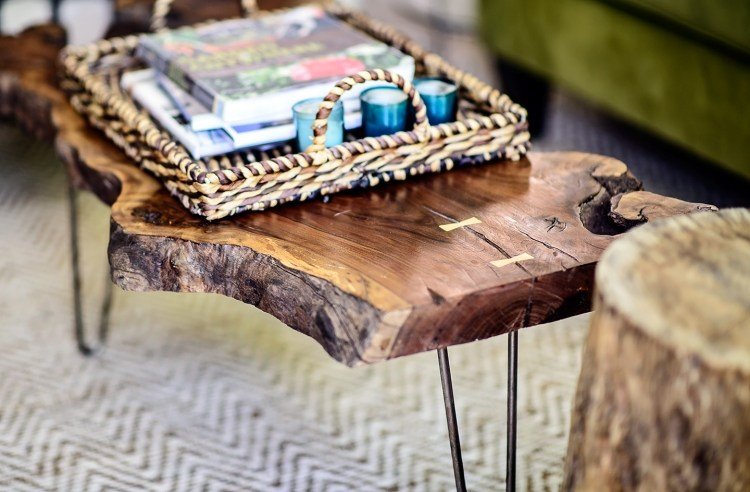 äkta trämöbler-naturligt-tropiskt trä-exotiskt-sidobord-bord-ben-metall