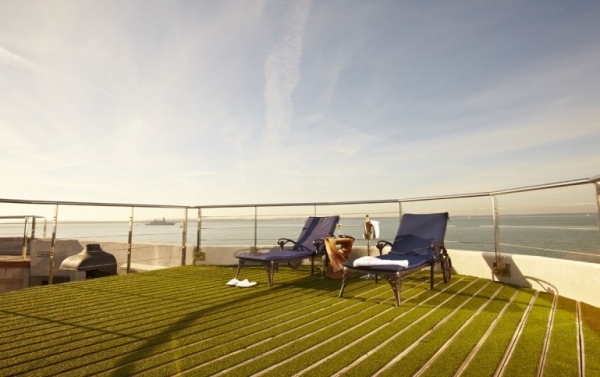 ligastolar sonnenbad spitbank fort hotell havet som en marin fästning