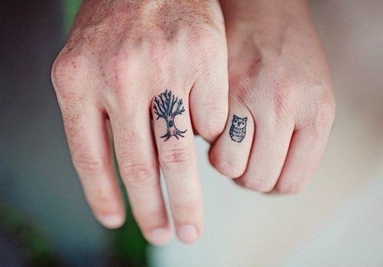 vigselring tatuering idéer träduggla symbol