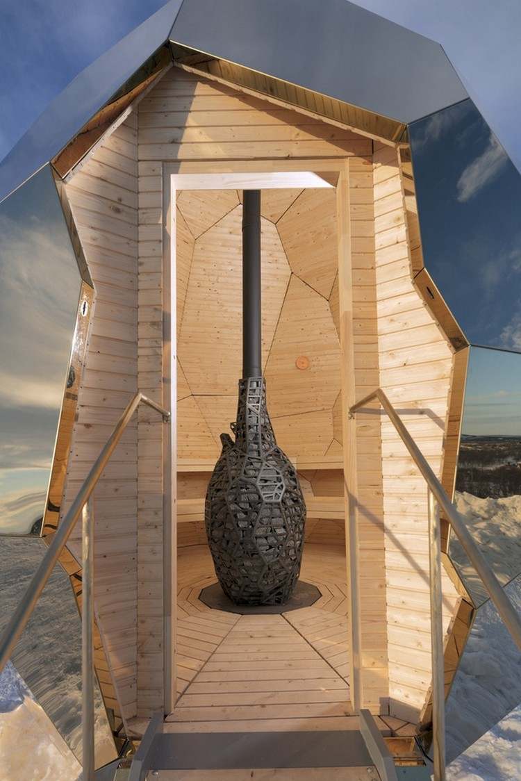 utomhus bastu design ägg form reflekterande fasad