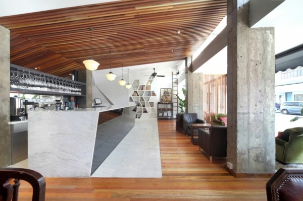 DAGA-Cafe-byn-studio-betong-trä-marmor