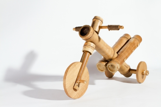 trehjuling-bambu-trä-a21-studio-design