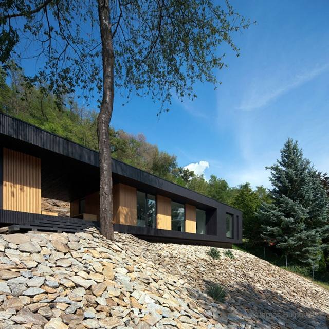 hideg house minimalistisk modern brant sluttning