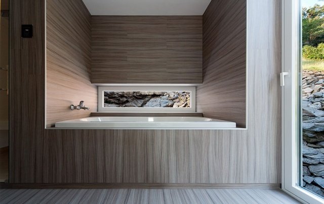 badrum väggbeklädnad modernt badkar