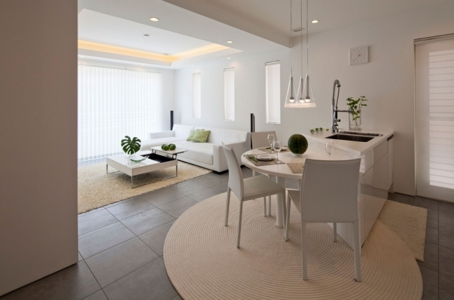 modernt bostadshus zen design ljus fred vit färg