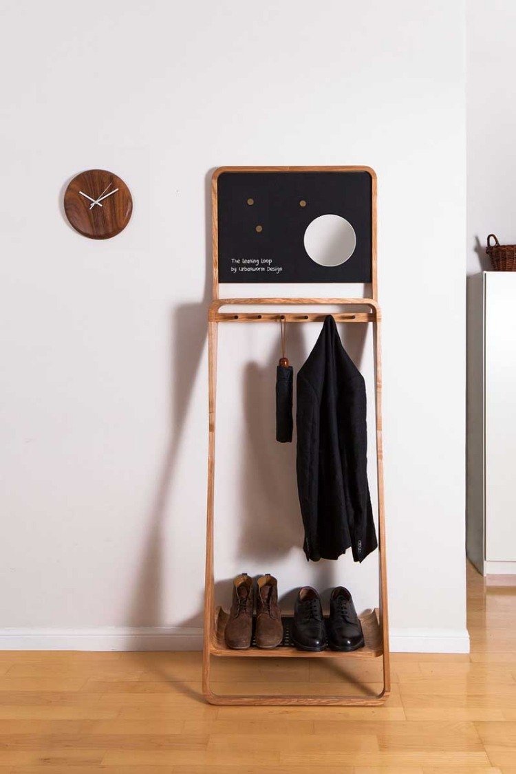 trä-garderob-sko-rack-magnet-bräda-liten spegel