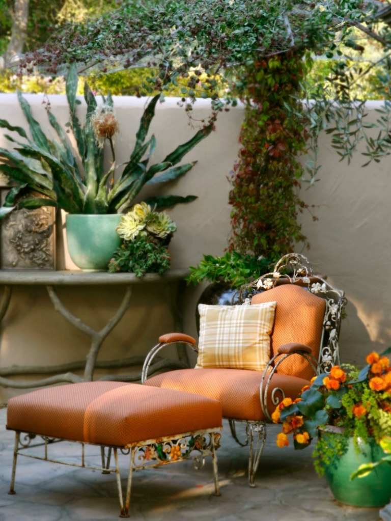 trädgård lounge för att koppla av vintage fåtölj shabby pall orange klädsel