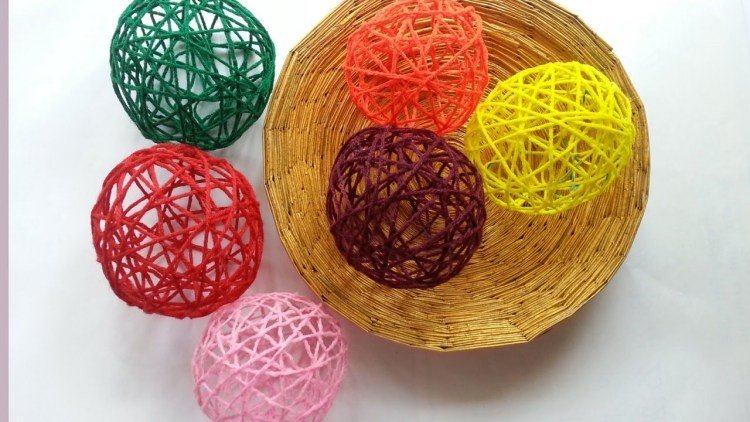 påsk-dekoration-idé-ballonger-garn-kreativ-dekoration-färger-nät