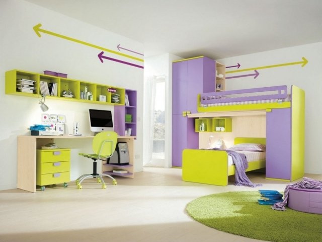 tonåring-rum-färgschema-gul-lila-loft-säng-trä-grön-rund matta