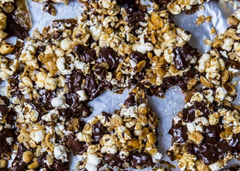 efterrätter enkelt popcorn choklad karamell idé recept snabbt