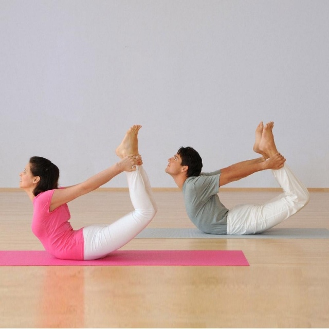 Yoga asana bowel peristaltisstimulerade hälsotips