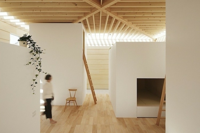 Trä tak sovrum vardagsrum modern inredning