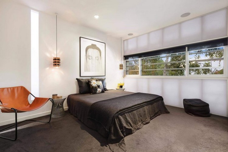 enfamiljshus-modernt-sovrum-mattor-minimalistisk