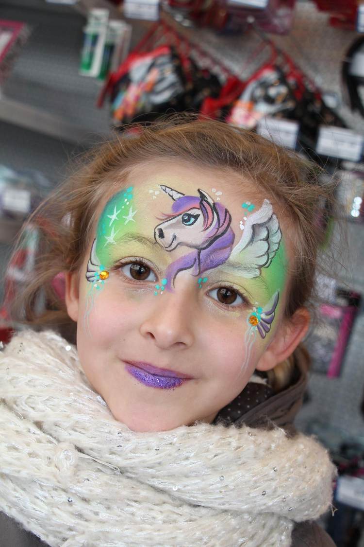 unicorn make up ansiktsmålning barn
