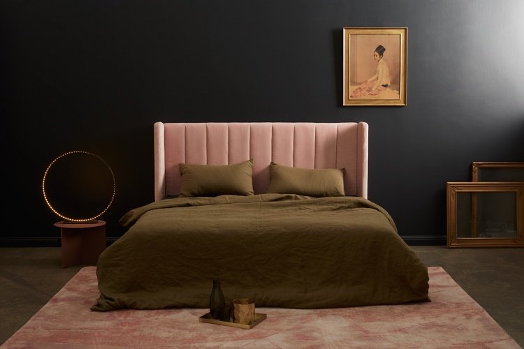 möbler med sammet mattor moderna sovrum design idéer