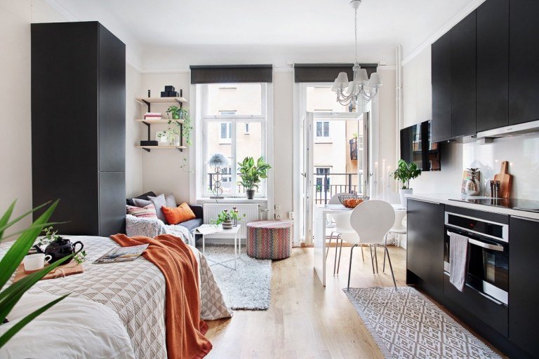 Möbler exempel vardagsrum sovrum i ett litet rum studio svart beige orange