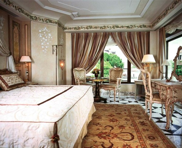viktorianska möbler sovrum