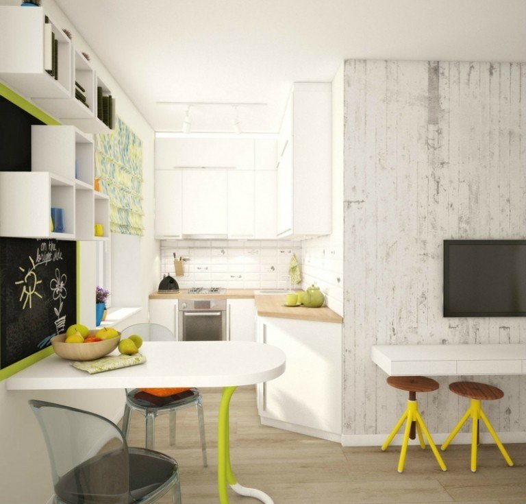 inredningstips kök liten vägg nisch vita möbler gulgröna accenter