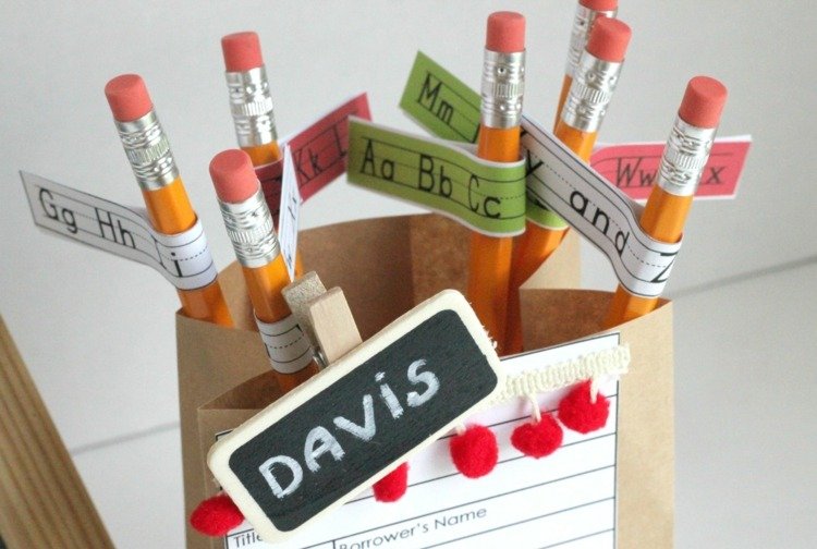 Tillbaka till skolan fira idéer DIY presenter för skolanskrivning