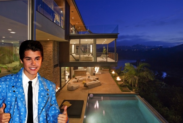 Justin Bieber nya hem lyx hem hollywood hills uteplats belysning pool