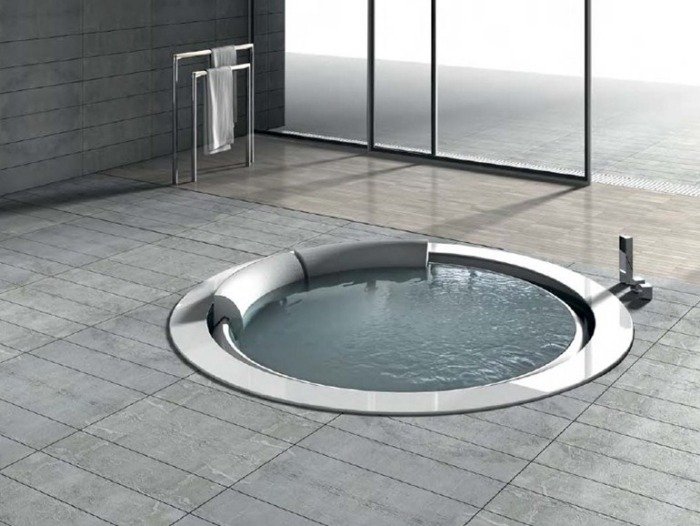 rund-bubbelpool-badkar-som-inbyggt-badkar