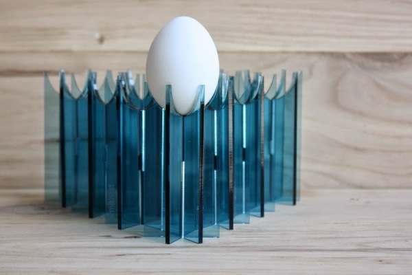 kombination-mugg-ägg-pyramid-form