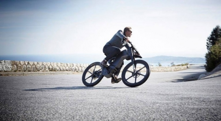 Elcykel motorcykel-extrem-asfalt-tur-extremt attraktiv design