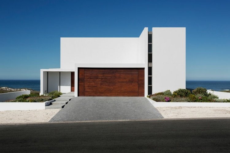 elektrisk-garage-dörr-kust-design-sängar-garage-inspiration-havsutsikt