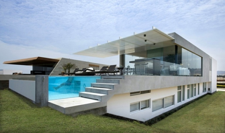 engelska och strand accenter moderna beach house pool glasruta