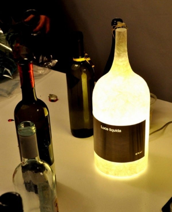 Designerbelysningsserie In-Es innovativ designflaska vin