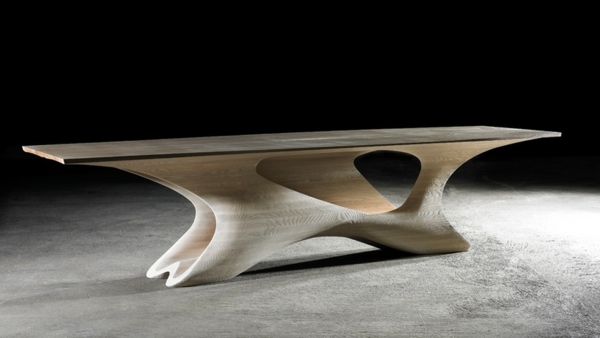 futuristiskt matbord av Joseph Walsh