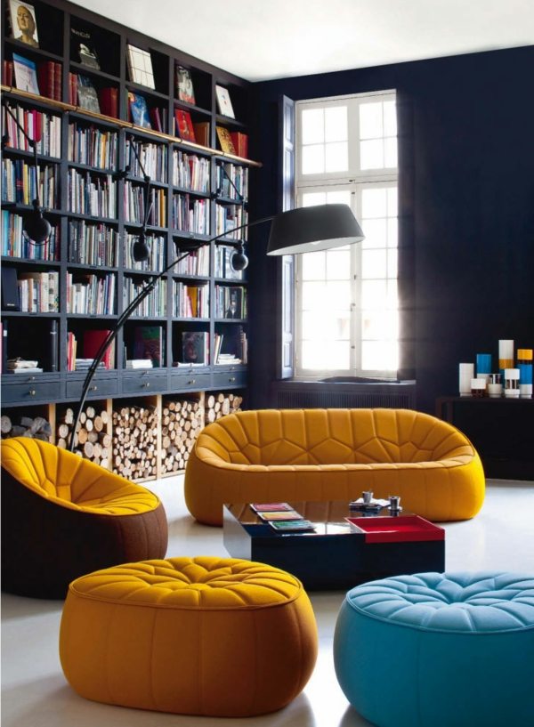 färgglada-moderna-soffa-design-Ligne-Roset-vardagsrum