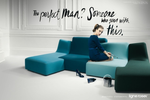 modern-soffa-design-av-Ligne-Roset-reklamkampanj