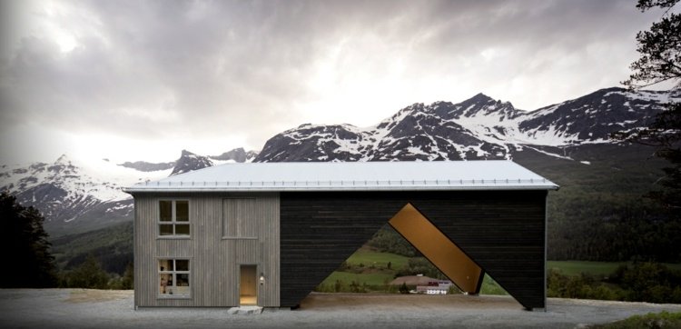 Skandinaviskt hus kombinerar det traditionella med det moderna