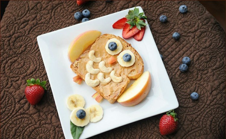 mat för barn söt-måltid-frukt-äpple-banan-blåbär