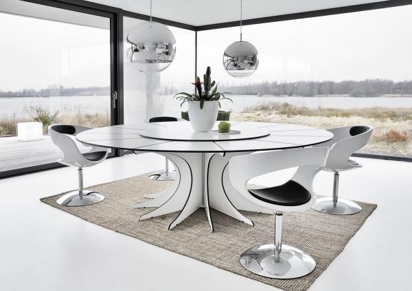 Matbord design-innovativa svart och vita kontraster-stol hängande lampor