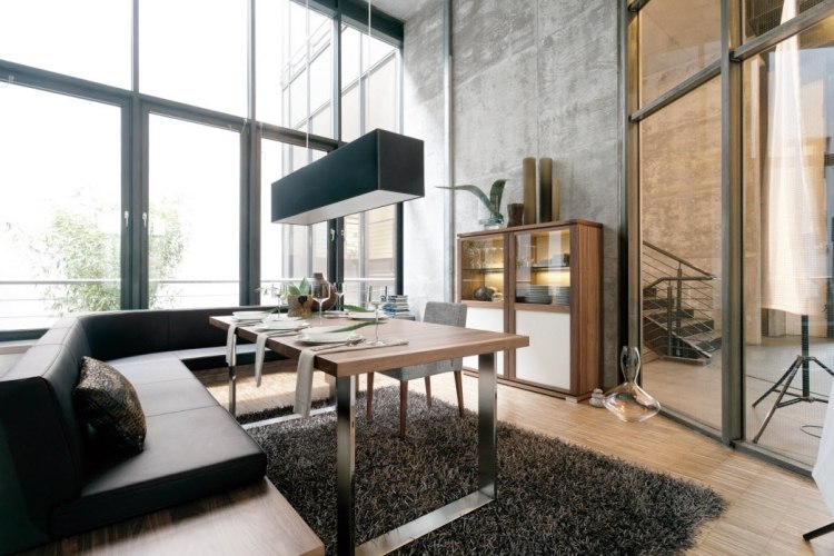 matsal-möbler-industriell-design-sittplats-bord-stål-ram-matta