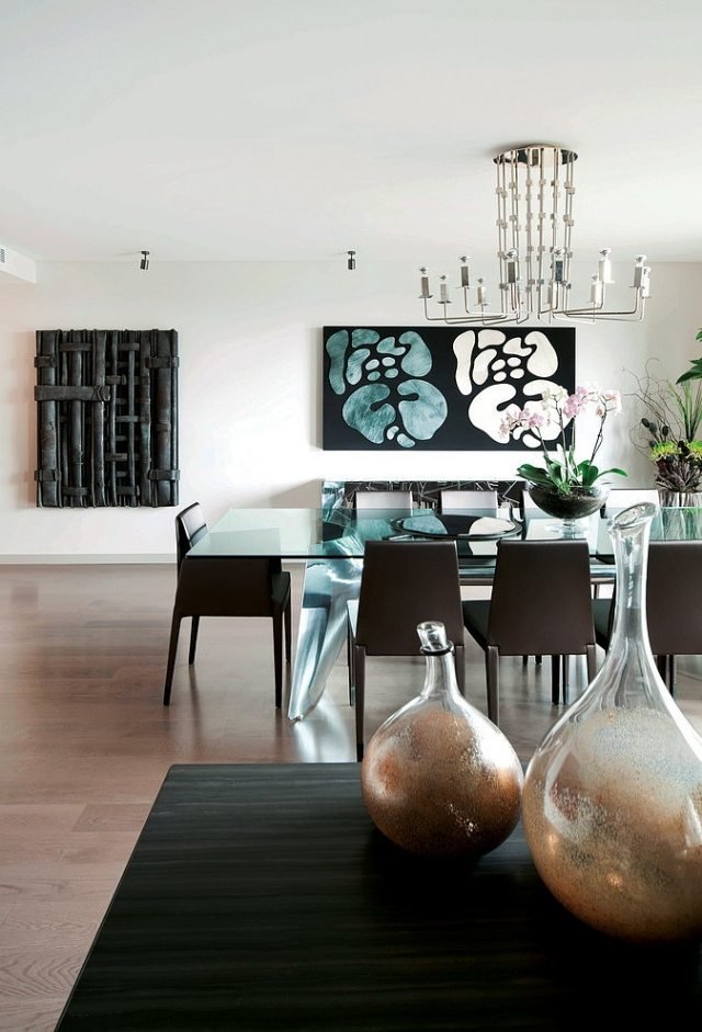 Matsalsdesign dekoration i matsalen-blommavaser vägg Kusnt designer ljuskrona metall