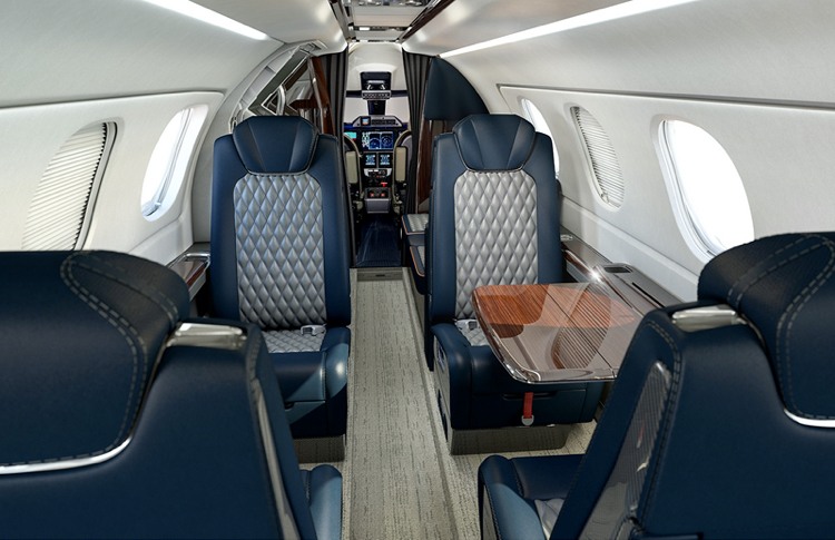 Privatjet Phenom-300 en av de mest lyxiga i världen