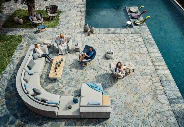 Exklusiva trädgårdsmöbler -trender-2016-lounge-sittplatser-modern-design-platt