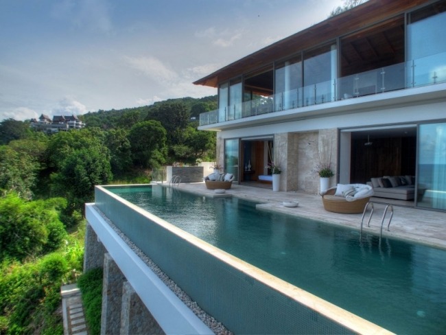 fritidshus thailand lounge sängar terrass infinity pool