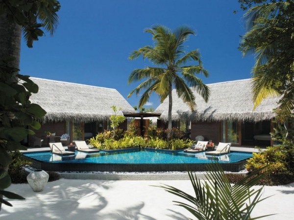 Villa Shangri-La Wellness Pool Maldiverna